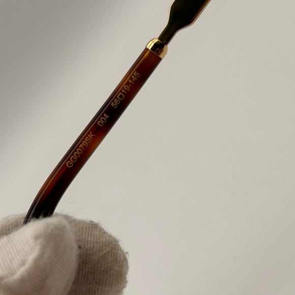 Gucci GG Sunglasses GG0079SK Women's Brown Tortoise Gold Arms Classic Stripe - Picture 6 of 9